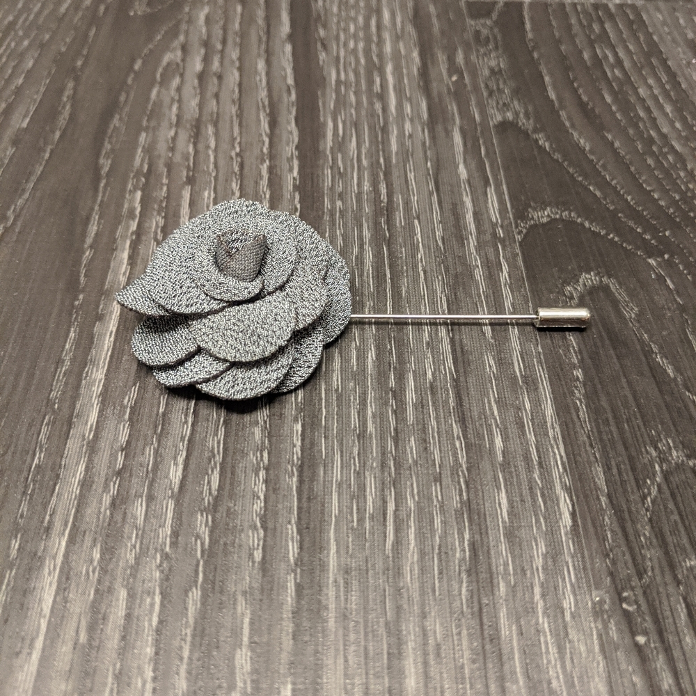 📍3/$25📍Lapel Pin